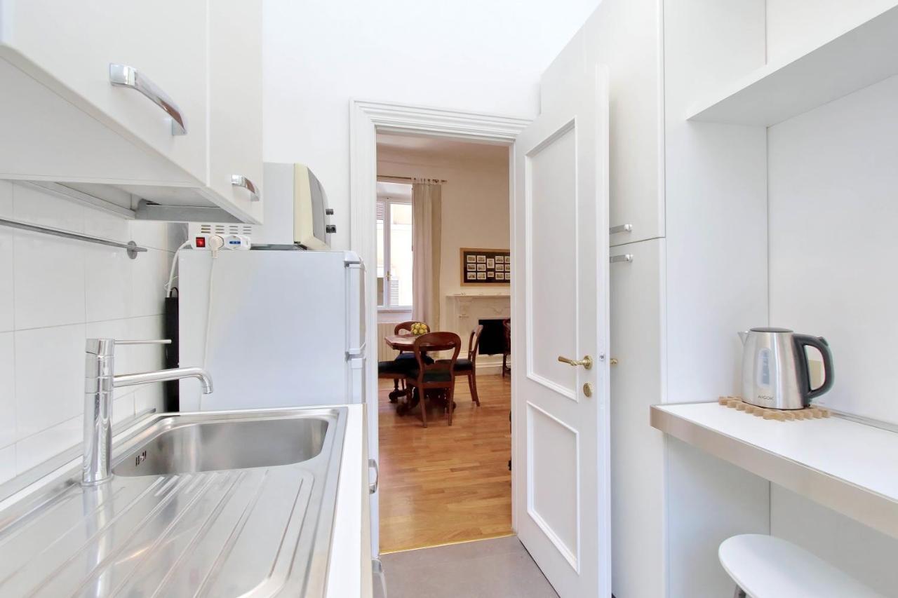Croce Apartment *